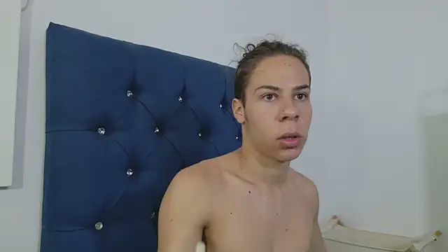 grey___27 live cam