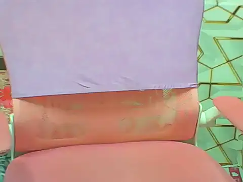 Hornyblaire18 webcam