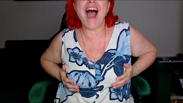 JoannaAndNeighbour webcam