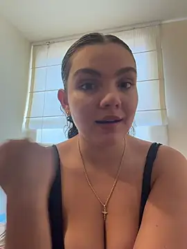 Eva_stark10