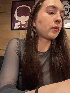 Holly_Play webcam