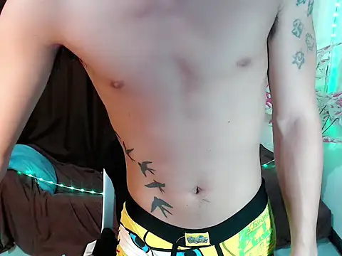 urhunky_boy webcam