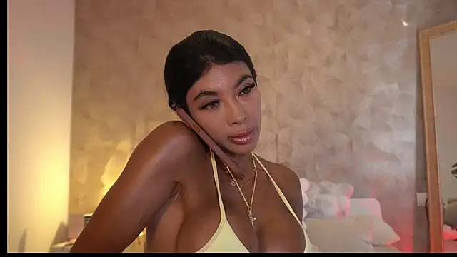 KalaBeckett_ webcam