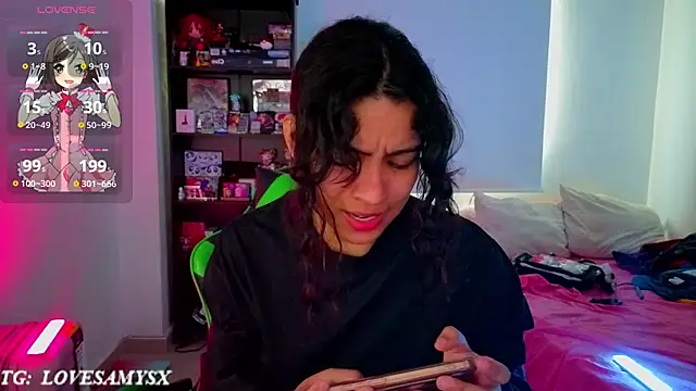 Lovelyamyy webcam