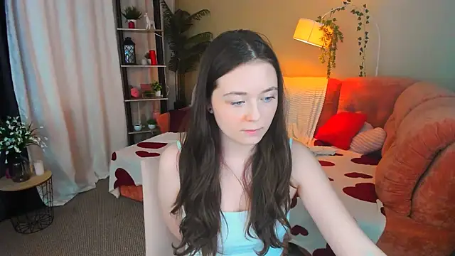 AlluringLookk webcam