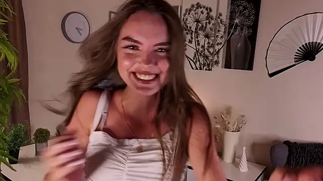 Nicole_Keller webcam
