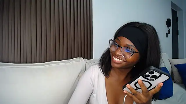 Pretty_Liya08 webcam