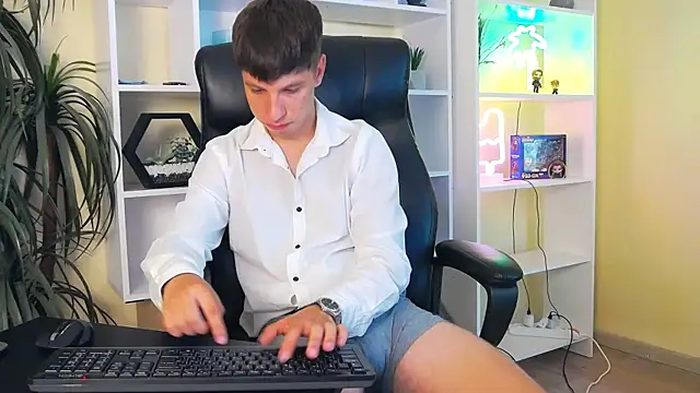 ThomasEdisonn live sex cam
