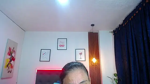 sasi_luna webcam