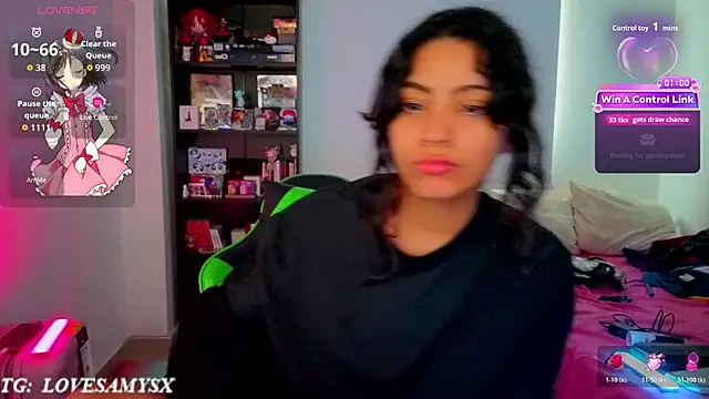 Lovelyamyy webcam