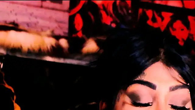 indian_dreamgirl webcam