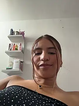 ViankaRose webcam