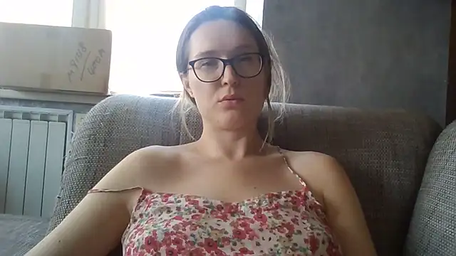 Jugira live cam on StripChat
