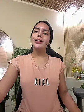TS-SimplyTheBest live cam on StripChat