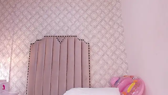 katherine_glow webcam