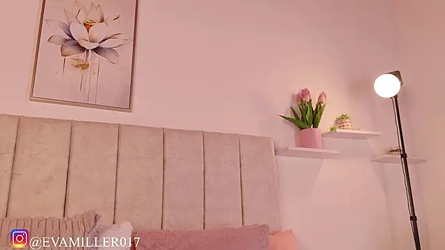 eva_miller7 live cam