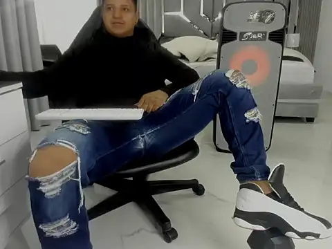 master_leather live cam