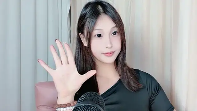 xiaolaopo8 live cam on StripChat