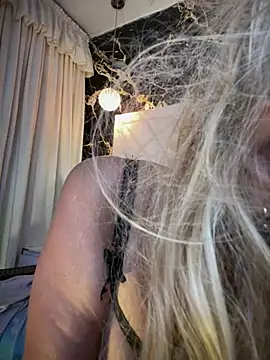 scarlett_sexx69 live cam