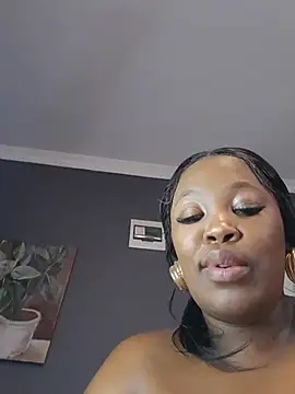 SWEETDOLLY29XX webcam