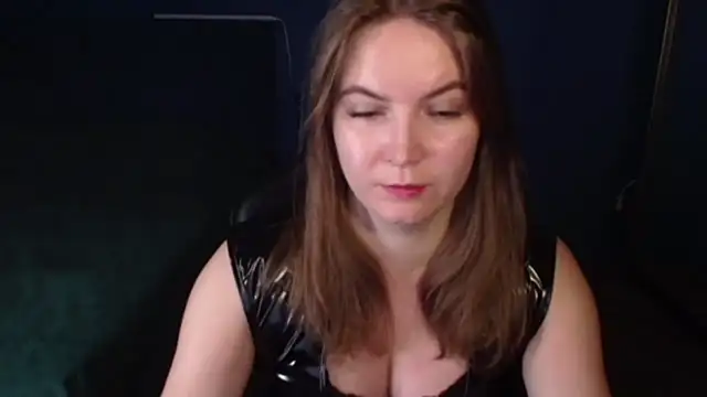 AlessaBlackMoon live cam on StripChat
