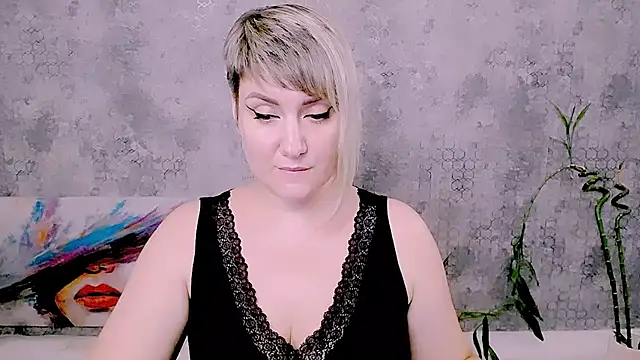 Djullia webcam