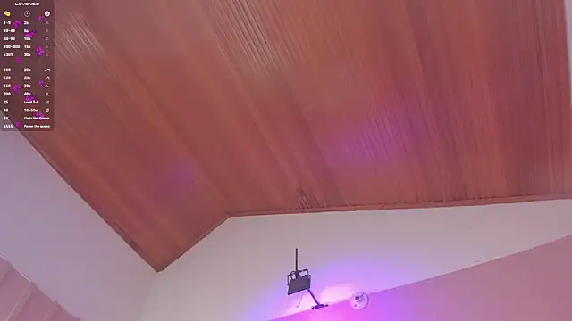 elodie_walker webcam