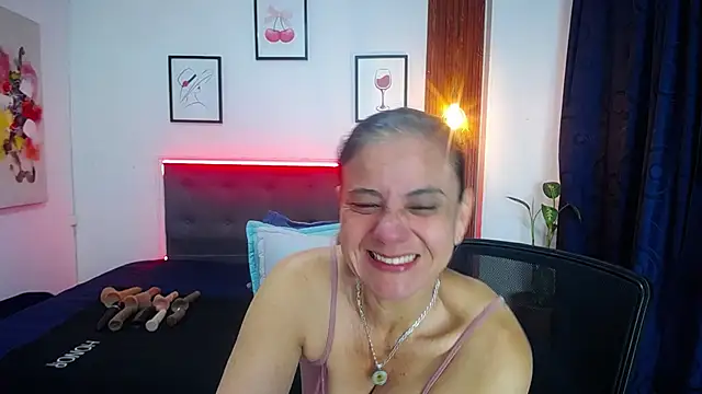 sasi_luna webcam