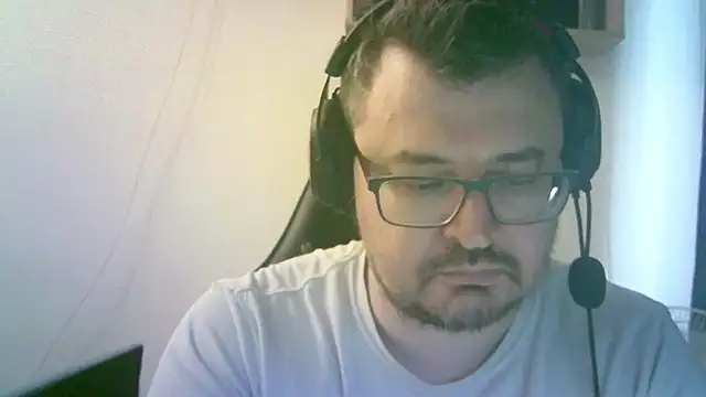 SirAbuser webcam