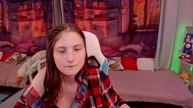 KiraDuvall webcam