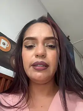 sara-77 - Sara-77's free webcam - UK Sex Cams