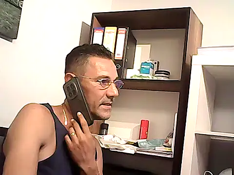 mastercharisma35 webcam