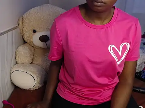 TaniaBae03 webcam