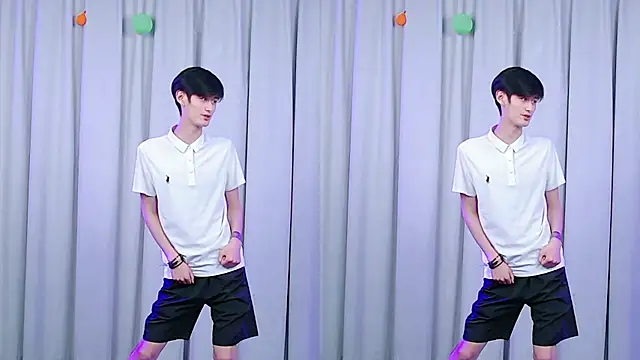 M-handsome-boy webcam