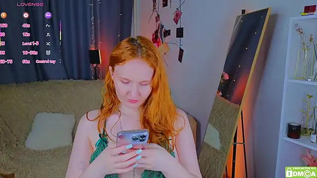 JoyceJones webcam