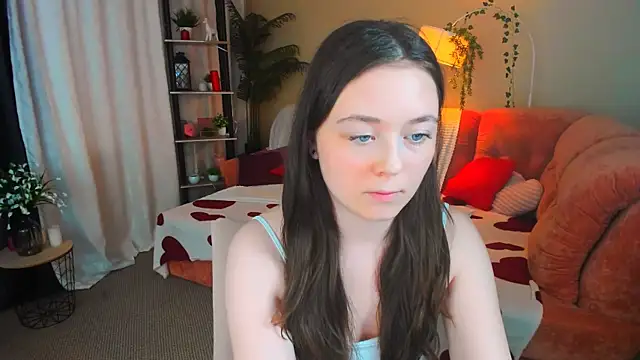 AlluringLookk webcam