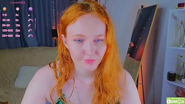 JoyceJones webcam