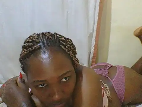 cute_lavenda webcam