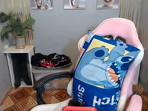 TsVelinda_Monroe webcam