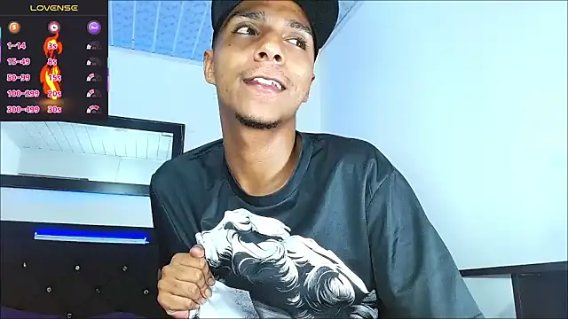 hotboyluxe webcam