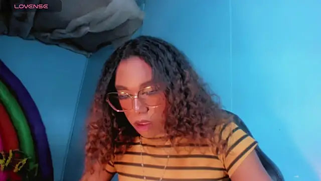 merlith_hummer - Merlith_Hummer's free webcam - UK Sex Cams