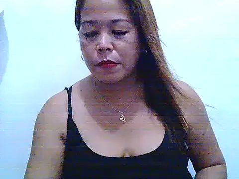 yummytitsxxx168 webcam