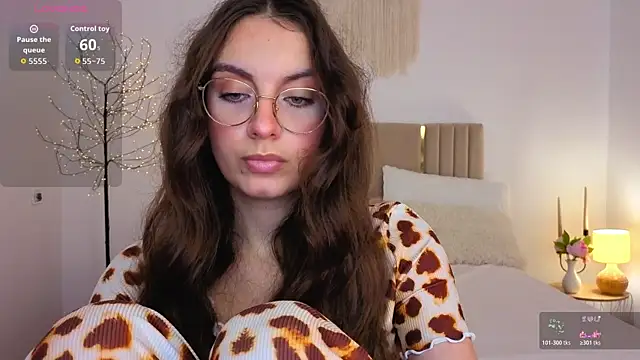 Real_cutie1 webcam
