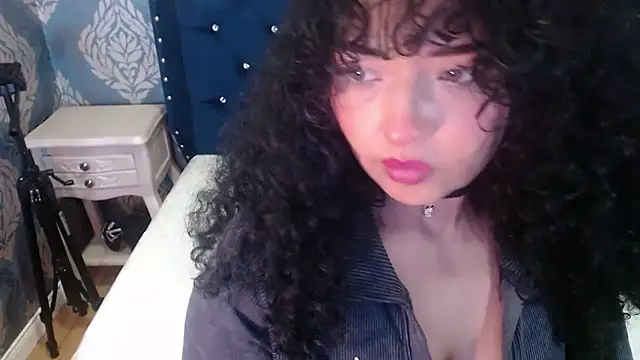 Sofiacowperx