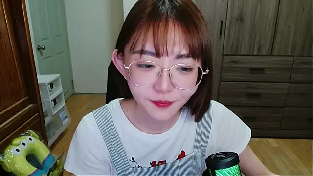 cccc_22 live cam on StripChat