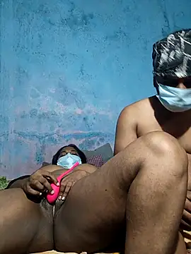 Telugu_pukie webcam