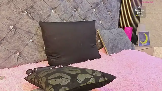 AlexandraNoxx webcam
