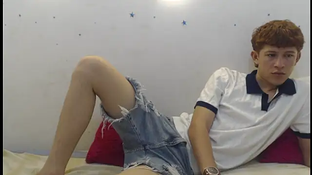 christian_foxx_ webcam