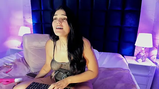 Maddysex_ live cam on StripChat