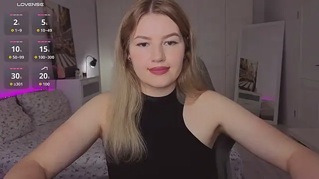 alwaysfrida live cam on StripChat